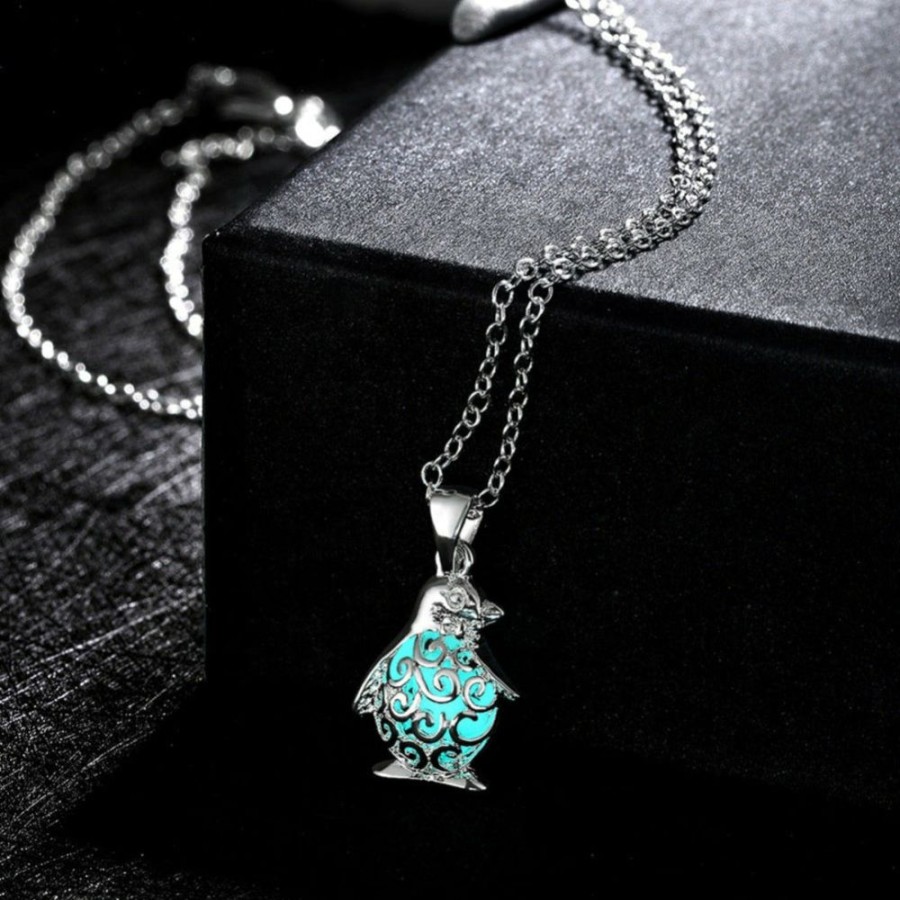 Accessories * | Quanzhou Pushi Jewelry Trading Co., Ltd. Accessories Penguin Glow Necklace