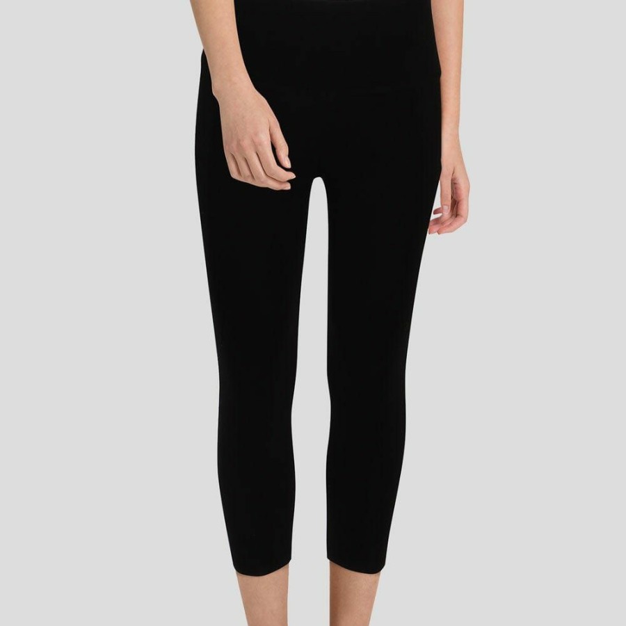 Adults * | Stretch Garments 3/4-Length Adults Athletic Fit Leggings With Pockets Black